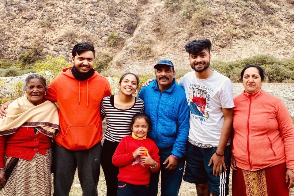 Pastor Dalbeer and family 2020. L-to-R: Ms. Basanti, Sachin, Sonali, Shamyra, Pastor Dalbeer, SouRav, Pastor Sunita Pastor Dalbeer and family